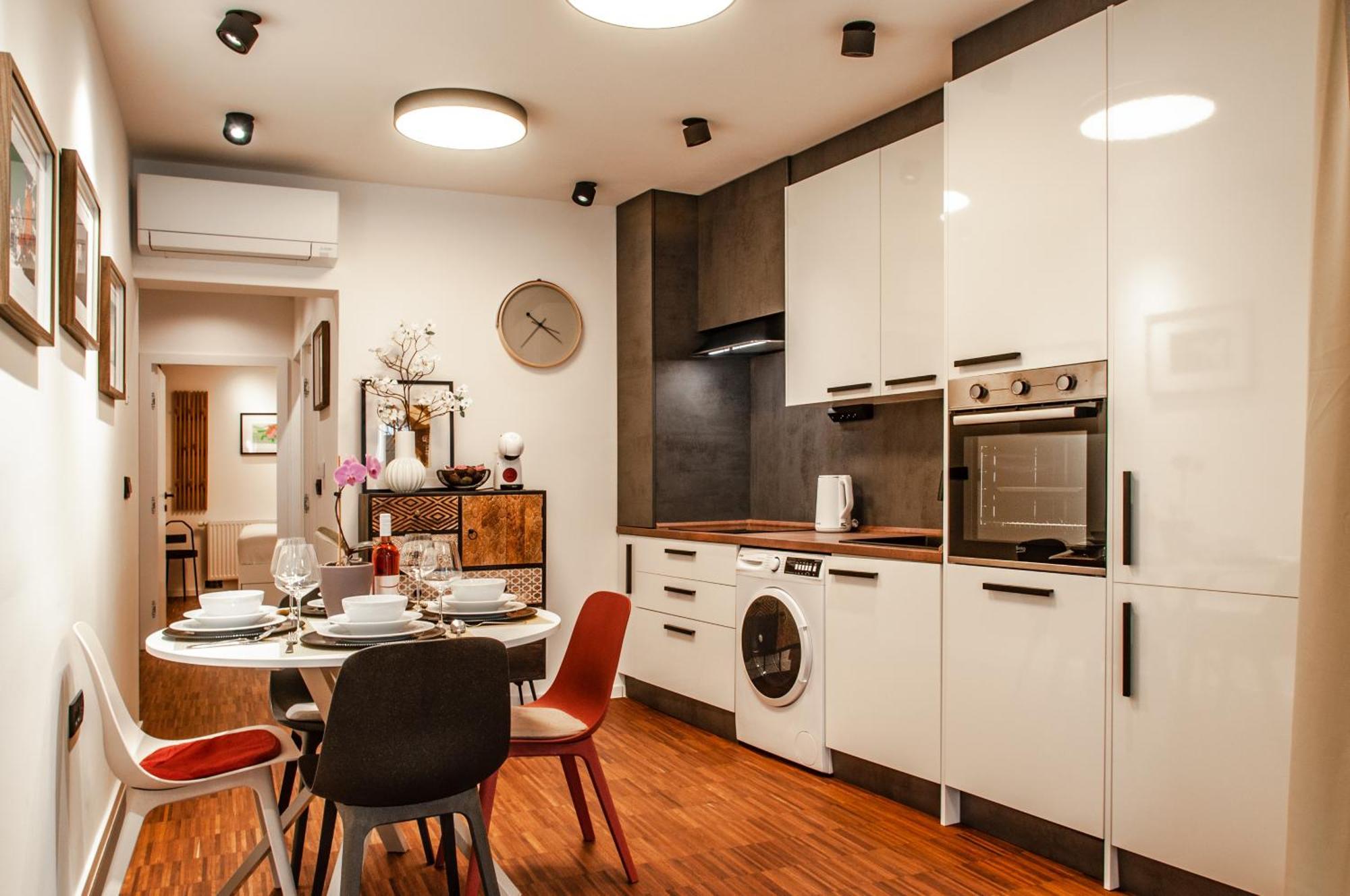Six In The City Apartment, Ljubljana Exterior photo